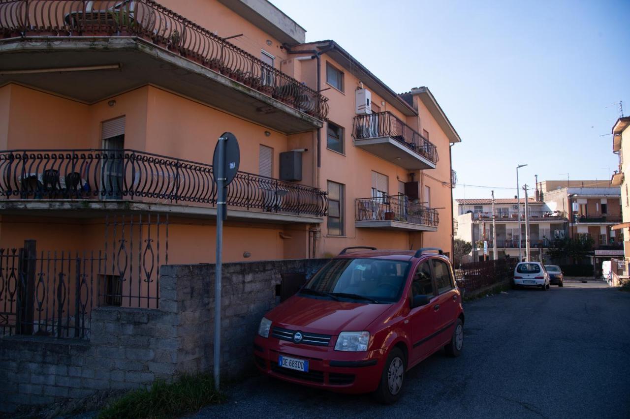 Apartmán Panta Rei Mentana Exteriér fotografie